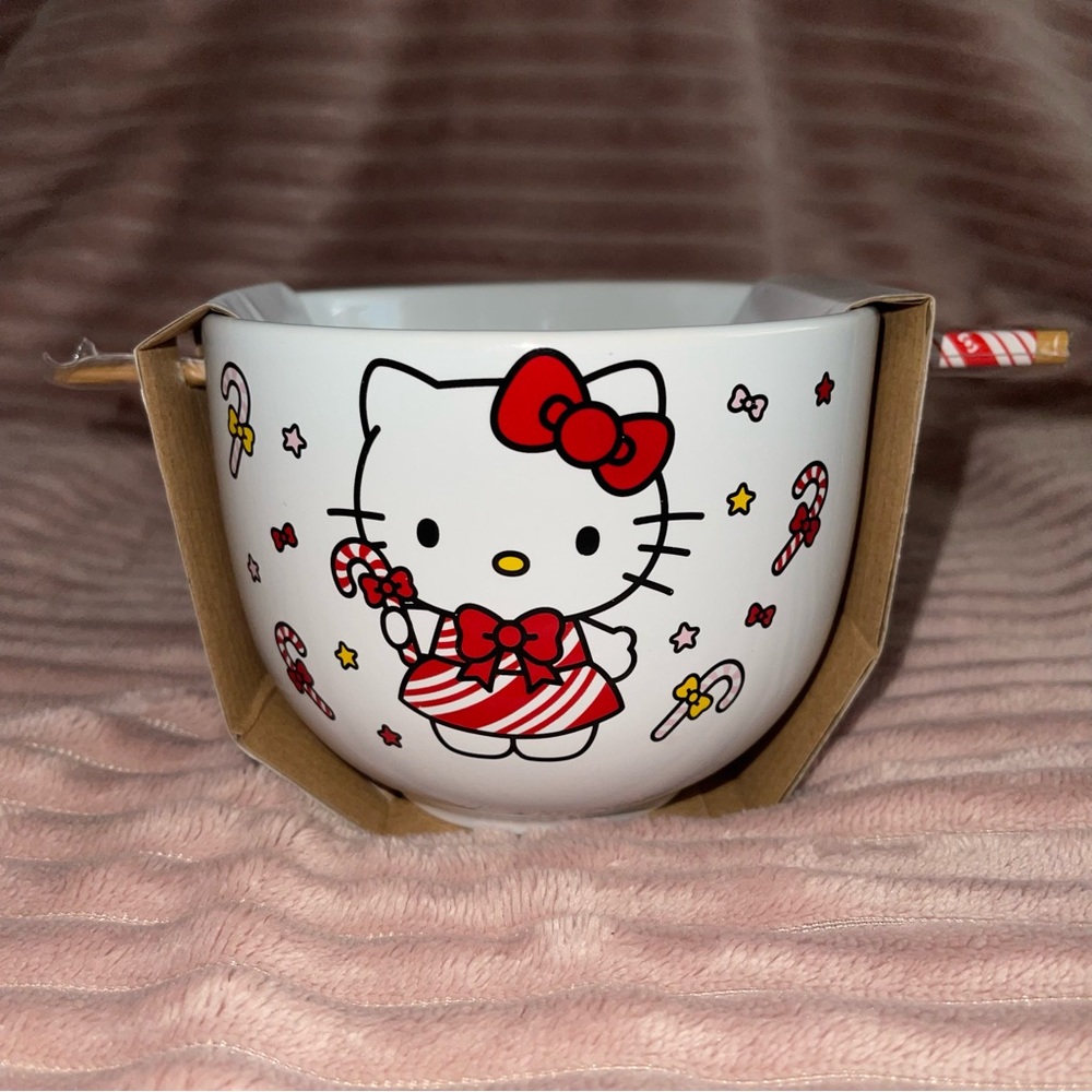 Hello Kitty Christmas Candy Cane Ramen Bowl